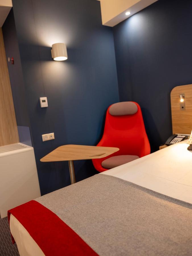 Holiday Inn Express - Nice - Grand Arenas By Ihg Экстерьер фото