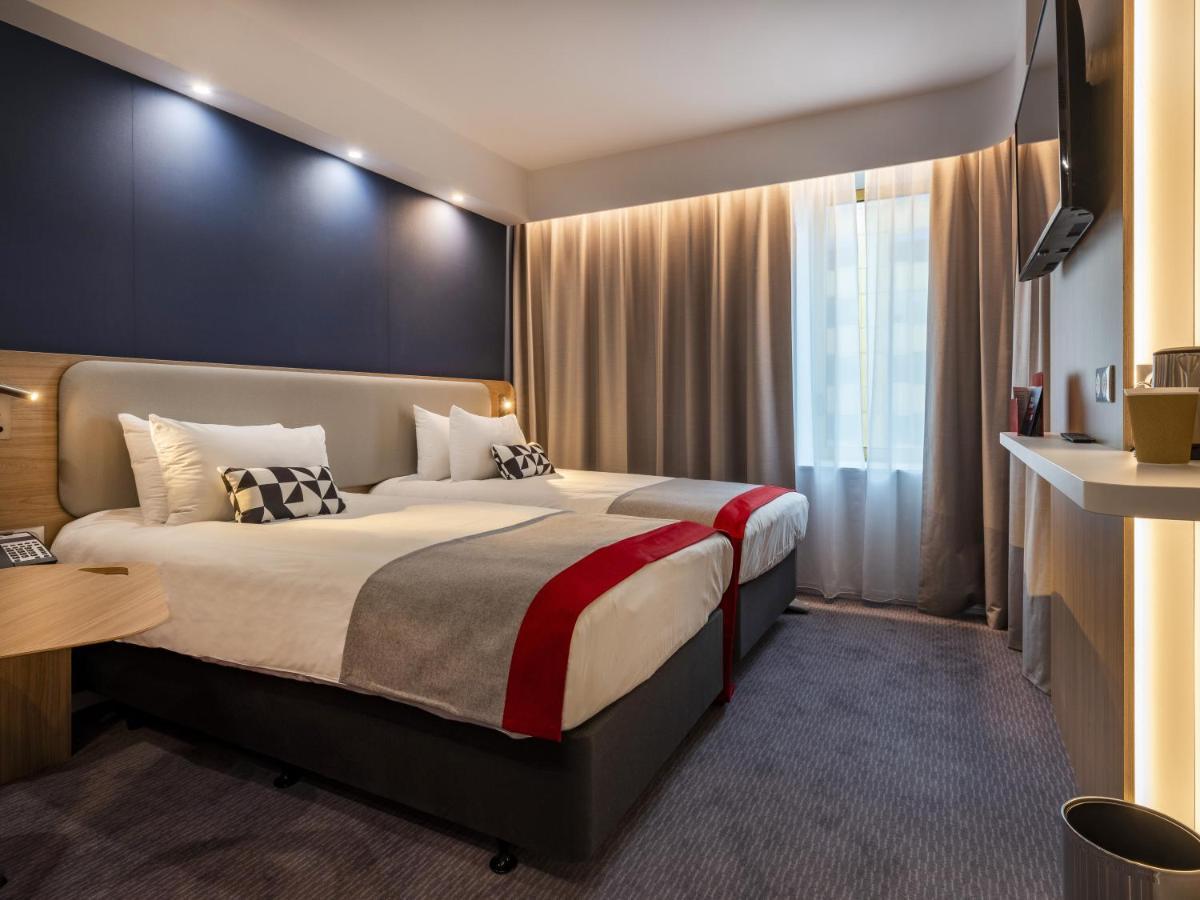 Holiday Inn Express - Nice - Grand Arenas By Ihg Экстерьер фото