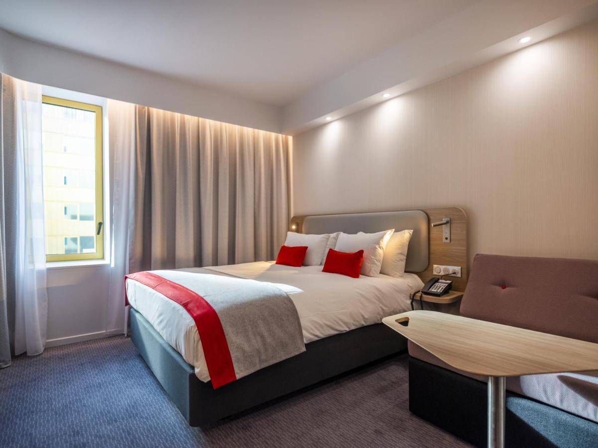 Holiday Inn Express - Nice - Grand Arenas By Ihg Экстерьер фото