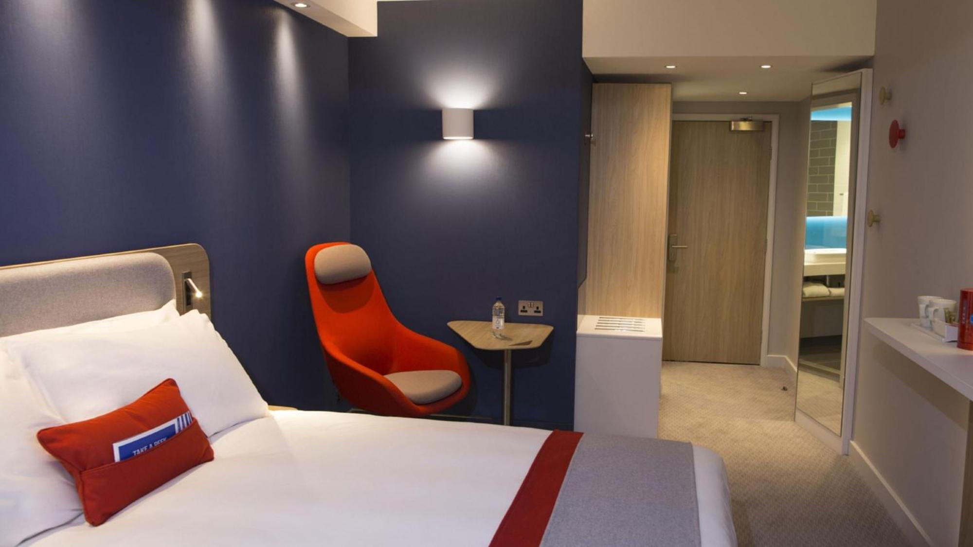 Holiday Inn Express - Nice - Grand Arenas By Ihg Экстерьер фото